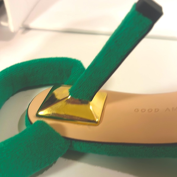 GOOD AMERICAN 🔺JUST REDUCED🔺KELLY GREEN TERRY CLOTH SANDAL 8.5 M - Picture 11 of 14